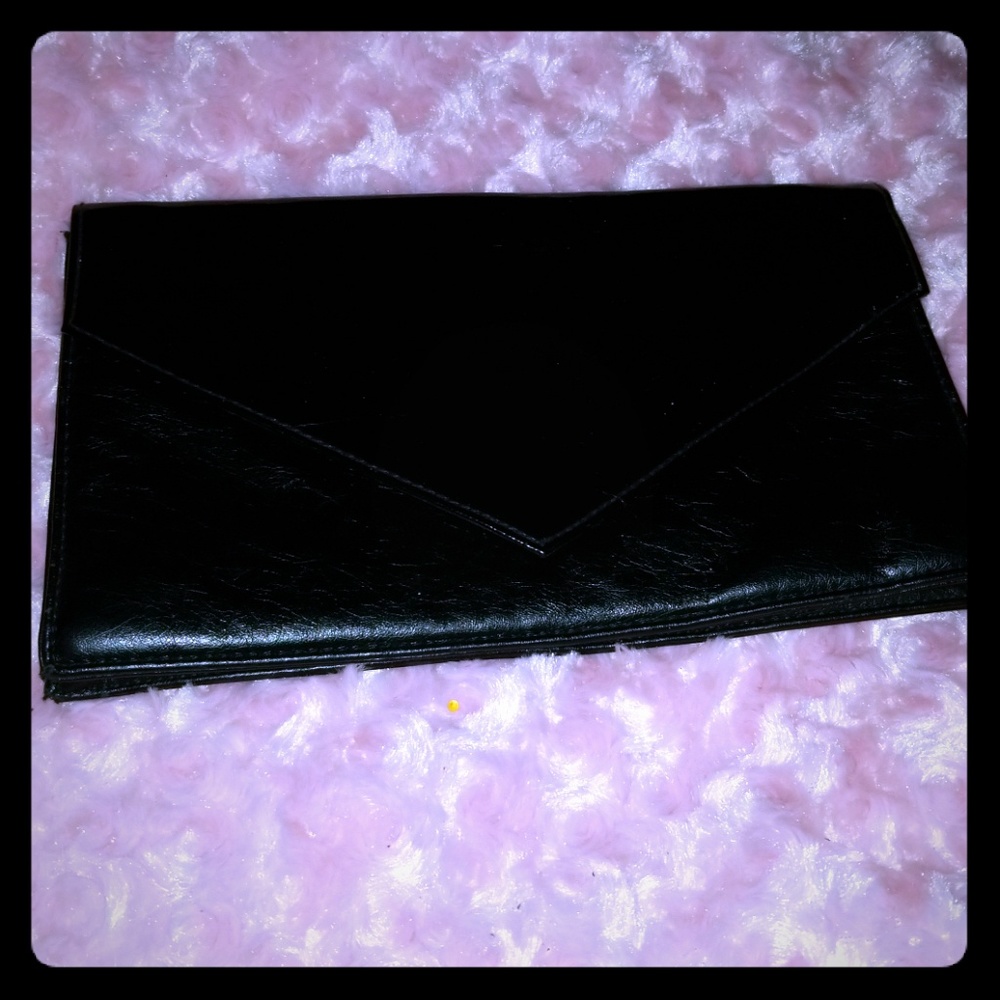 Black Purse